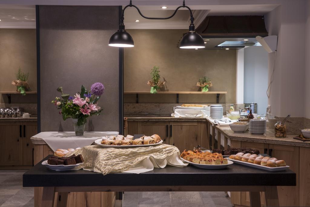 Falkensteiner Hotel & Spa Falkensteinerhof Valles Zewnętrze zdjęcie